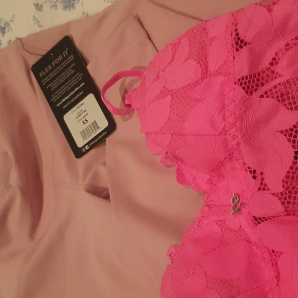 CAMEO PINK LEGGINGS - Picture 11 of 12